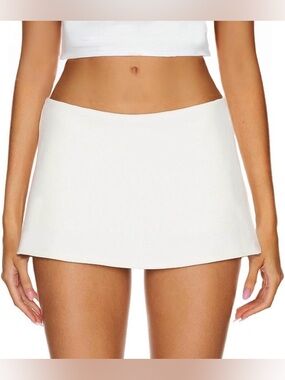 White Mini Skirt with shorts Junior fit